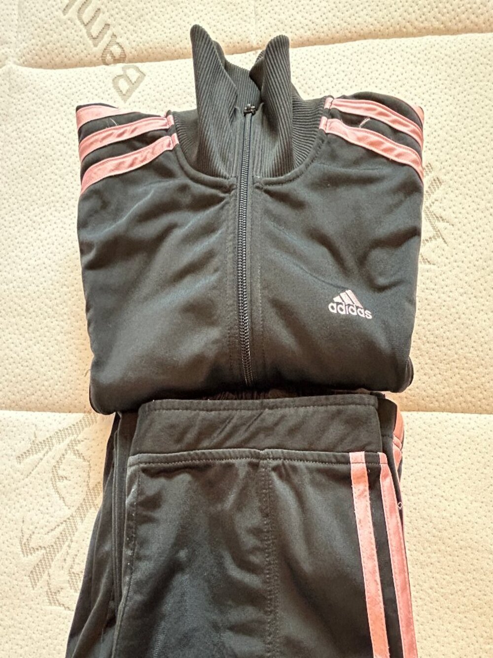 Adidas Women's 2 Piece Gray & Pink Track/Sweat Suit Set Size S